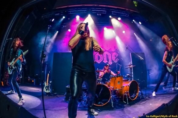 BlazonStone-live21