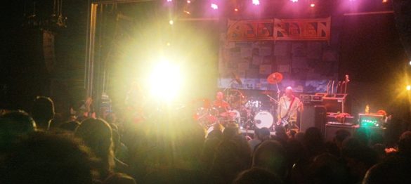 AcidEarth-live21