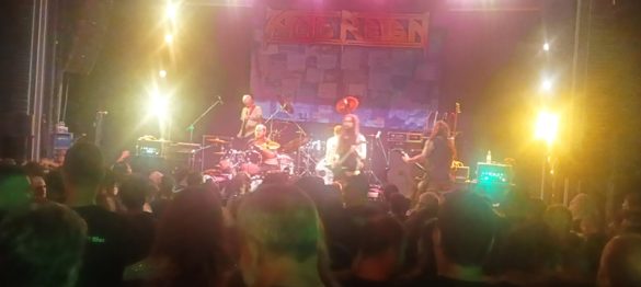 AcidEarth-live23