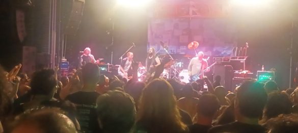 AcidEarth-live27