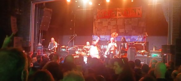 AcidEarth-live37