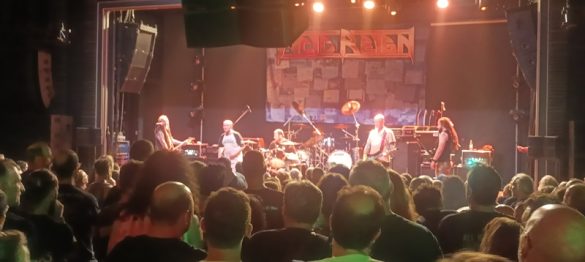 AcidEarth-live39