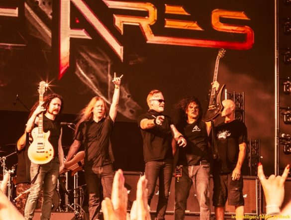 AshesofAres-live-10