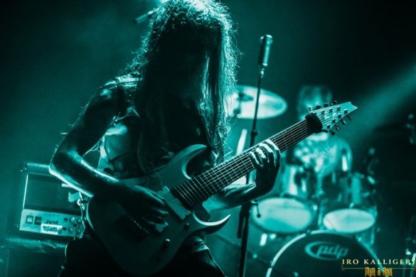 Demidead-live3