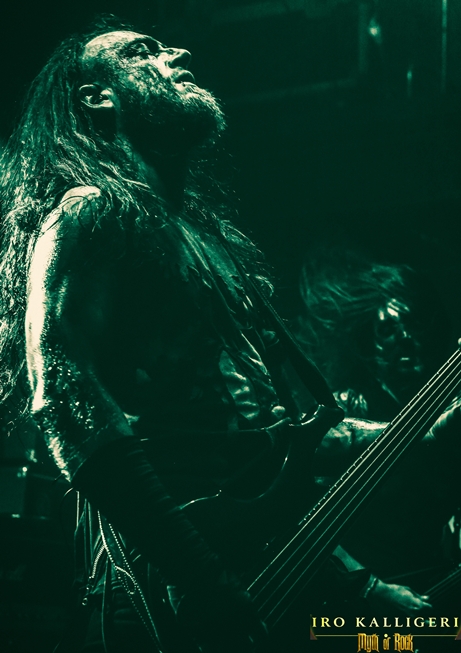 Demidead-live4