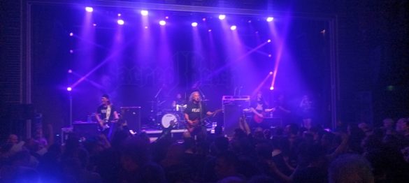 SacredReich-live4