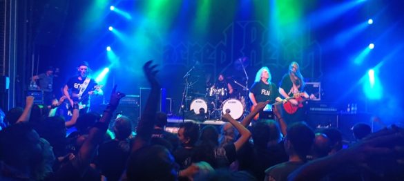 SacredReich-live40