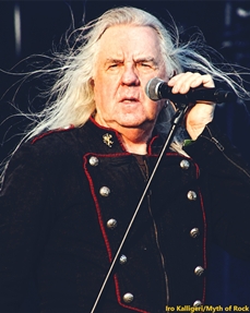 Saxon-live1