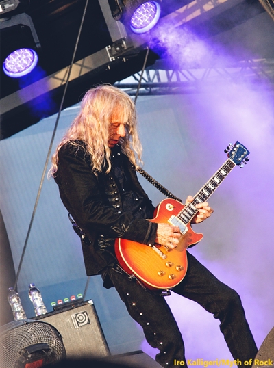Saxon-live13