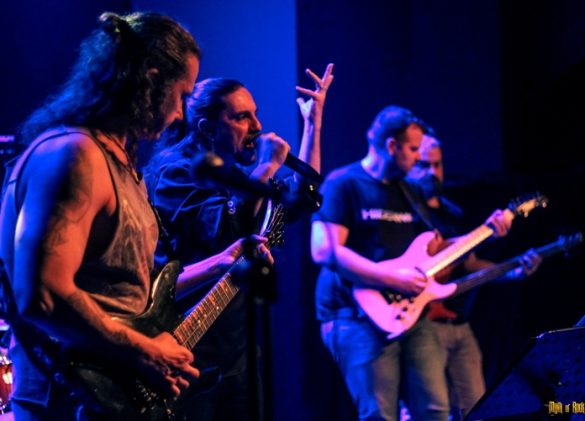 Hideaway-live2